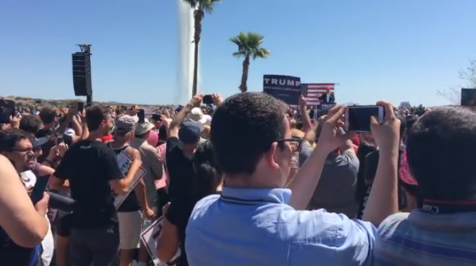 [First Vote Arizona | Donald Trump ||| Protesters Failed to Stop Him Hour Late Rides Into Fountain Hills |||| Rousing Crowd as far as the eye could see]