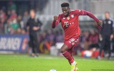 Fully Vaccinated Canadian Soccer Star Alphonso Davies Sidelined With Myocarditis