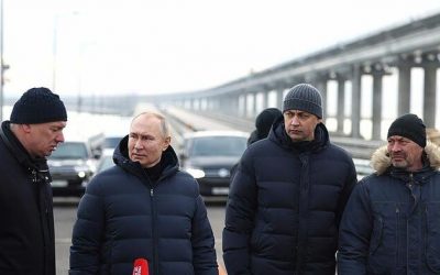 Putin Drives Mercedes To Closest Point He’s Ever Been To Ukraine Front Lines