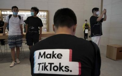TikTok Whistleblower Says US Data Can Easily Be Accessed From China: Sen. Hawley