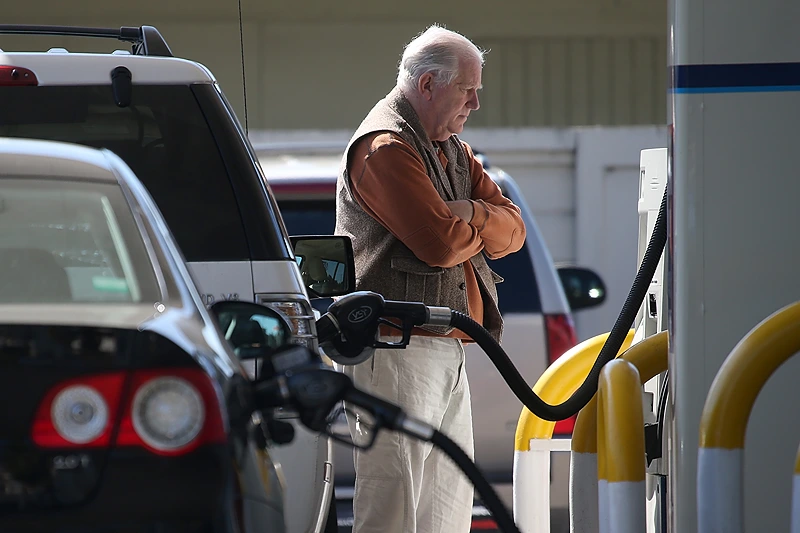 Saudi Arabia will reduce oil supply, higher gasoline prices to possibly hit U.S. soon oan