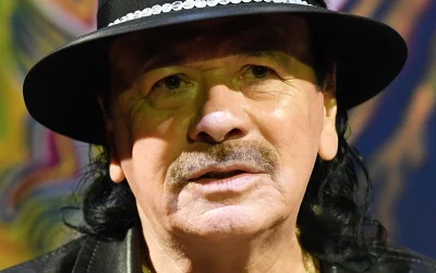 Carlos Santana Makes Speech About Trans People During Concert oan