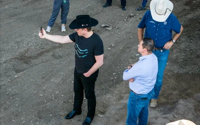 Elon Musk Live Streams From Southern Border, Discussing Migration Crisis oan