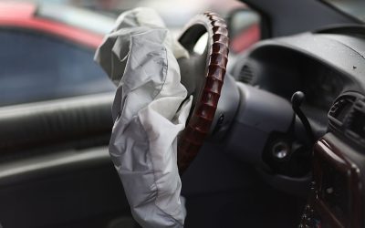 Auto Safety Regulators Seek to Recall 52 Million Airbags oan