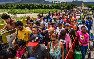 U.S. Announces Temporary Residence, Work Permits To Nearly Half A Million Venezuelans oan