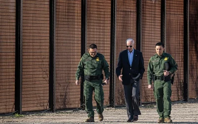 Judge Temporarily Blocks Biden Admin From Removing Razor Wire From Border oan