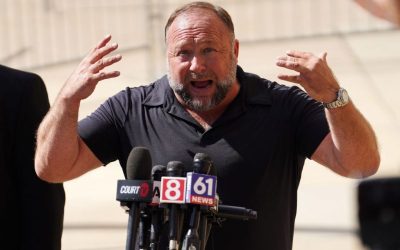Alex Jones Can’t Use Bankruptcy Protection To Avoid Paying Sandy Hook Families oan