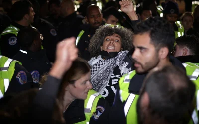 DNC HQ Evacuated As Police Clash With Protestors Demanding Cease-Fire oan