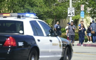 Two Students Stabbed At Van Nuys High School, School On Lockdown oan