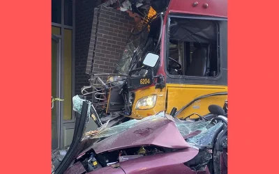1 Dead, A Dozen Injured After Bus Crashes Into Seattle Building oan