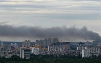 Map Shows Another Key Ukraine City Almost Fully Encircled By 40K Russian Troops
