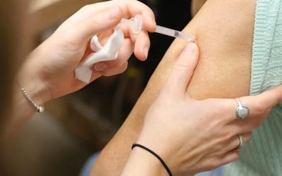 Females And Young Adults At Higher Risk Of COVID-19 Vaccine Side Effects: Study