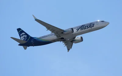 Alaska Airlines Flight Makes Emergency Landing After Section Of Plane Blows Out Mid-Air oan