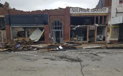 At Least 4 Dead, 100 Injured After Tornadoes Hit Oklahoma oan