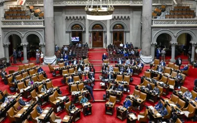 N.Y. Legislators Approve $237B Budget Addressing Surge Of Migrants, Plans To Jump-Start Housing Market oan