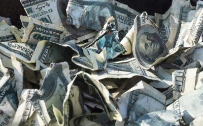 Former President Donald Trump’s Advisers Explore Penalties for Nations Ditching US Dollar