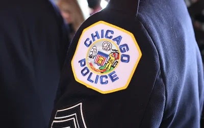 Chicago Woman Acquitted After Stealing Police Car And Dragging Officer, Hitting 4 Cars oan