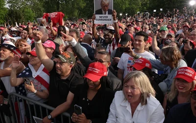 Trump Holds Rally In The Bronx, Thousands Come Out To Support oan
