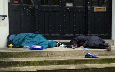 SCOTUS Rules That Cities May Ban Homeless People From Sleeping Outdoors, In Public oan