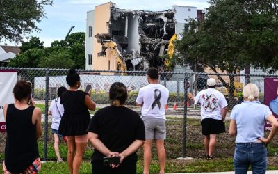 Demolition Begins At Parkland Classroom Building Where 2018 Shooting Occurred That Left 17 Dead oan
