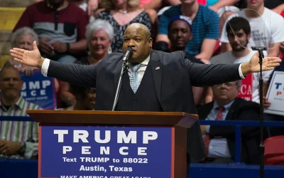 Trump Backs Pastor Mark Burns for South Carolina’s 3rd Congressional District  oan
