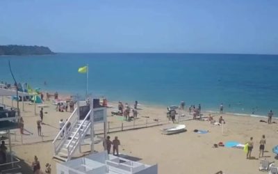 Shocking New Video Shows ATACMS Bomblets Raining Down On Russian Beachgoers