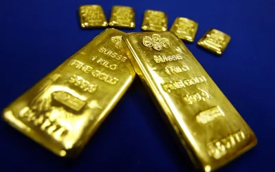Price Of Gold Hits New Record-High Of Over $2,700 Per Ounce oan