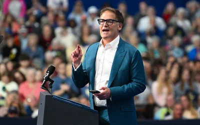 Trump Campaign Slams Mark Cuban For Saying Trump Is ‘Never’ Seen With ‘Intelligent Women’ oan