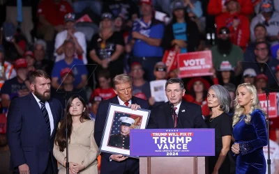Trump Brings Family Of Slain Marine Vet On Stage To Honor Their Son Killed By The Cartel oan