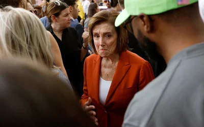 Teary-Eyed Pelosi Pouts At Kamala Harris Concession Speech In D.C. oan