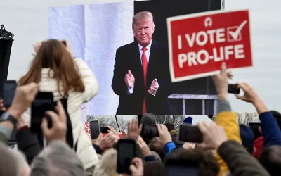 Trump Pardons 23 Pro-Life Protesters oan