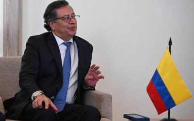 President Gustavo Petro Calls On Undocumented Colombians In The U.S. To Return Home oan