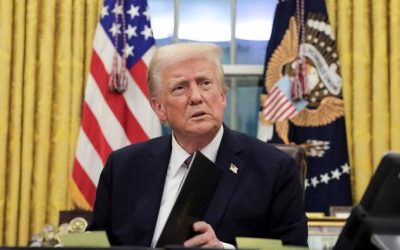 Judge Blocks Trump’s Birthright Citizenship Order