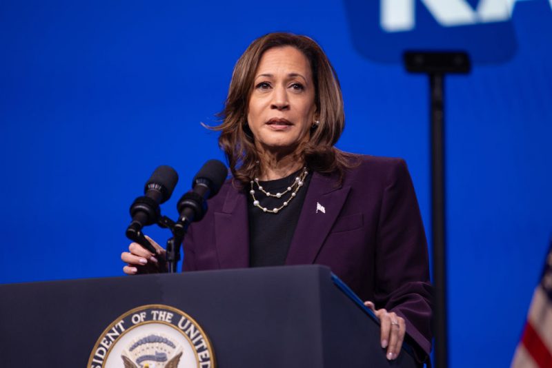 Kamala Harris Signs With Hollywood Talent Agency CAA After Failed Presidential Bid oan