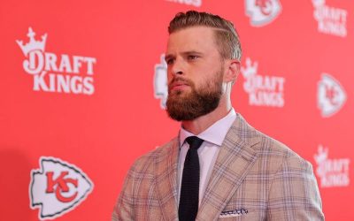 The Chiefs’ Harrison Butker Pays Visit To Trump At White House After Super Bowl Loss oan