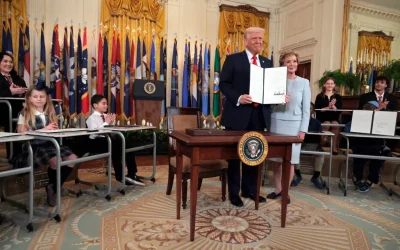 Trump Signs Executive Order Abolishing The Dept. Of Education oan