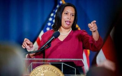 Trump Says Washington Mayor Must Clean Up Homeless Encampments