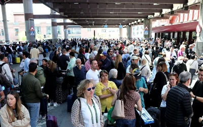 Major Power Outage Hits Spain And Portugal, Disrupting Roads, Airports, And Train Stations oan