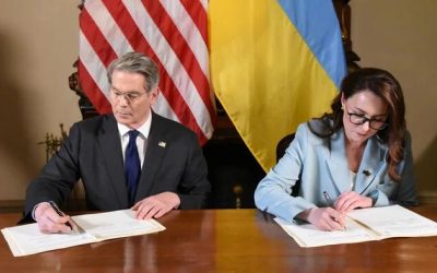 Kremlin Reacts To Minerals Deal Signing: ‘Trump Has Broken The Zelensky Regime’
