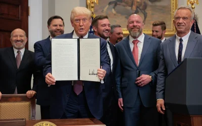 Trump signs EO reestablishing ‘Presidential Fitness Test’ for students oan