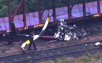 Helicopter crashes near airport, no survivors  oan