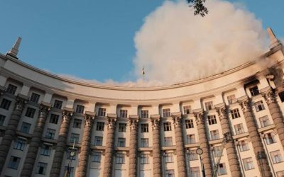 Russia Strikes Ukraine Government Complex, Near Zelensky’s Office, In War’s Biggest Air Attack