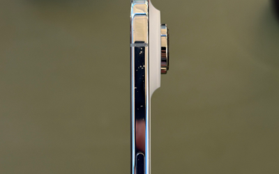 Apple Slashes iPhone Air Output, Boosts Production Of Base, Pro iPhone 17 Models, Nikkei Reports