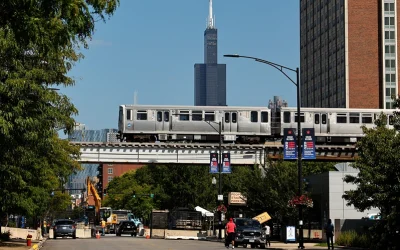 Trump admin freezes $2.1B in Chicago transportation infrastructure funding to investigate ‘race-based contracting’ amid government shutdown