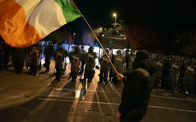 Dublin protesters express outrage, clash with police after migrant is charged with sexually assaulting 10-year-old Irish girl oan