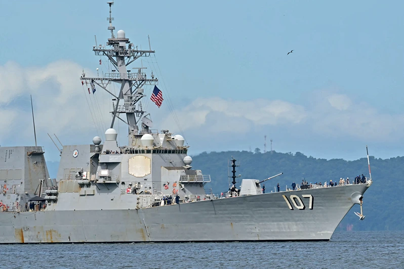 U.S. warship docks in Trinidad and Tobago amid expanded U.S. military presence near Venezuela oan