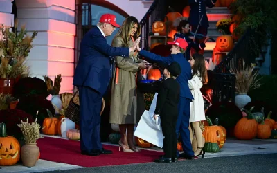 Pres. Trump and First Lady Melania host Halloween event at WH oan