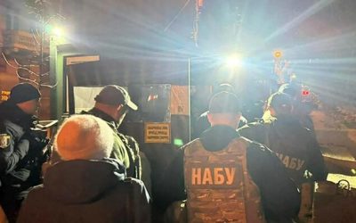 Zelensky’s Closest, Most-Powerful Aide Resigns After Office Raided By Anti-Corruption Agents