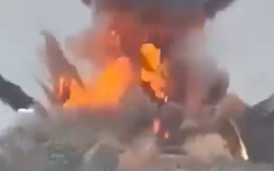 Trump To “Make Phone Call” Over Thai-Cambodia Border Crisis As 500,000 Flee