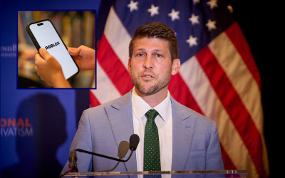 Florida AG sues Roblox, citing failure to protect children from predators and misleading parents about safety oan